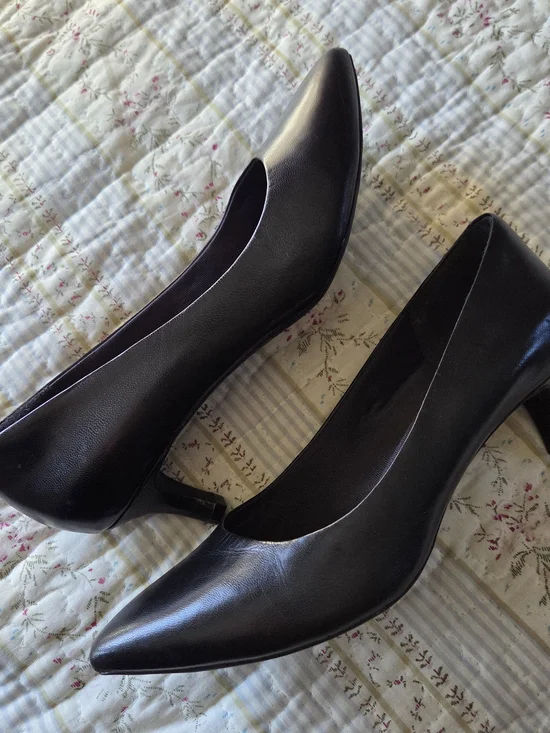 ROCKPORT Black Pointed Leather Pumps, 2 Inch Heel WEDDING READY - Picture 5 of 9